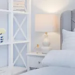 Apartament Hamptons - Relaks blisko plaży i Molo